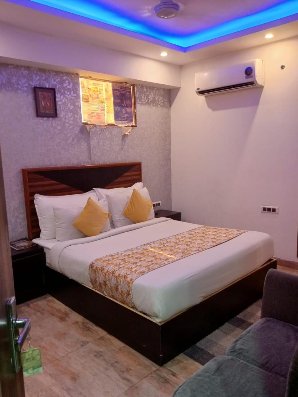 La Cage Dilli Near Delhi Airport By Gross Group 3*