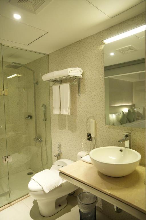 La Cage Dilli Near Delhi Airport By Gross Group 3* New Delhi