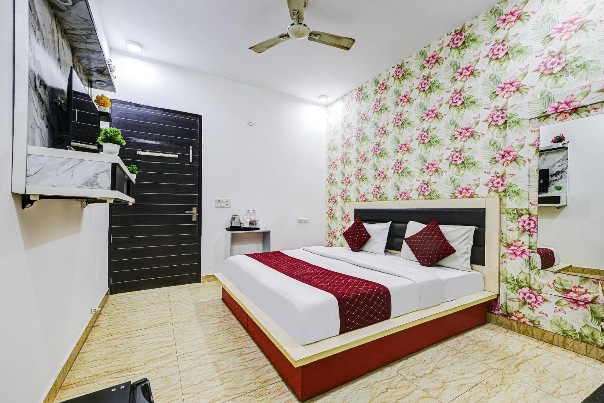 La Cage Dilli Near Delhi Airport By Gross Group Hotel